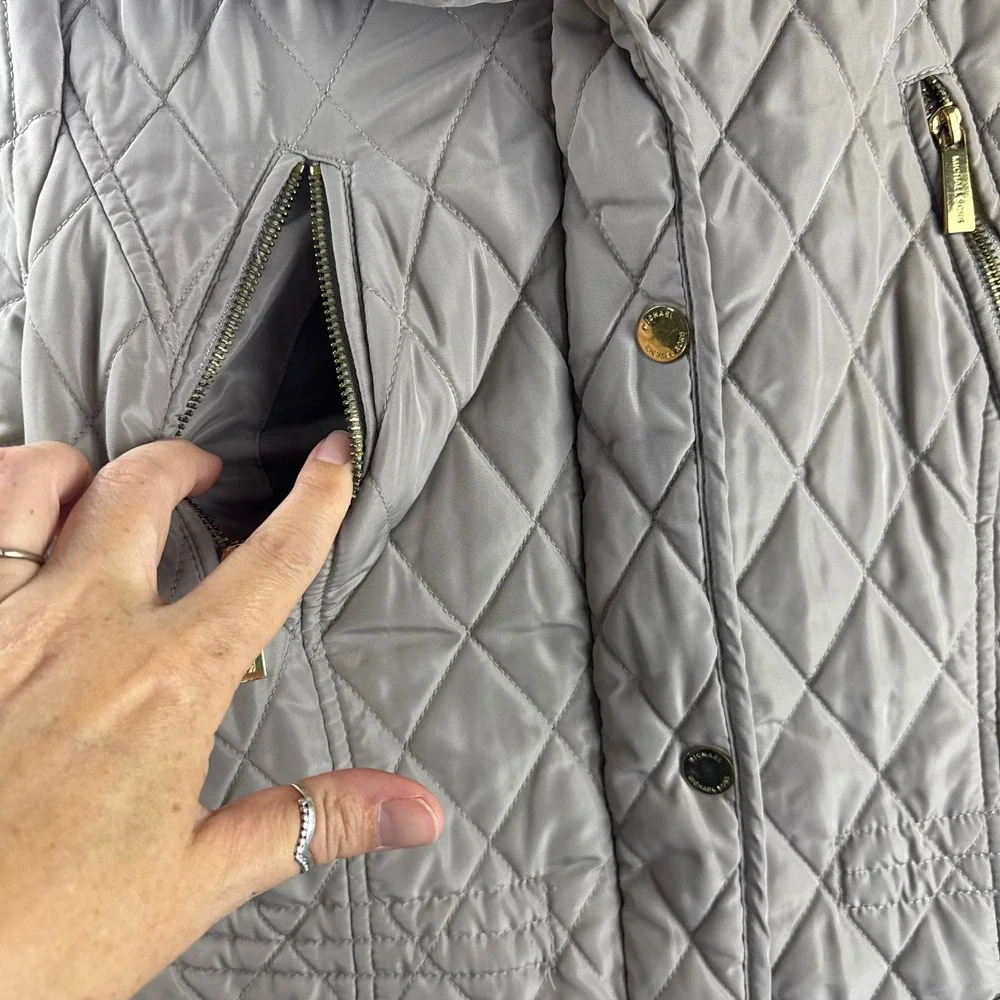 Michael Kors Quilted Parka Women Medium Taupe Faux Fur Hood Jacket (P)
